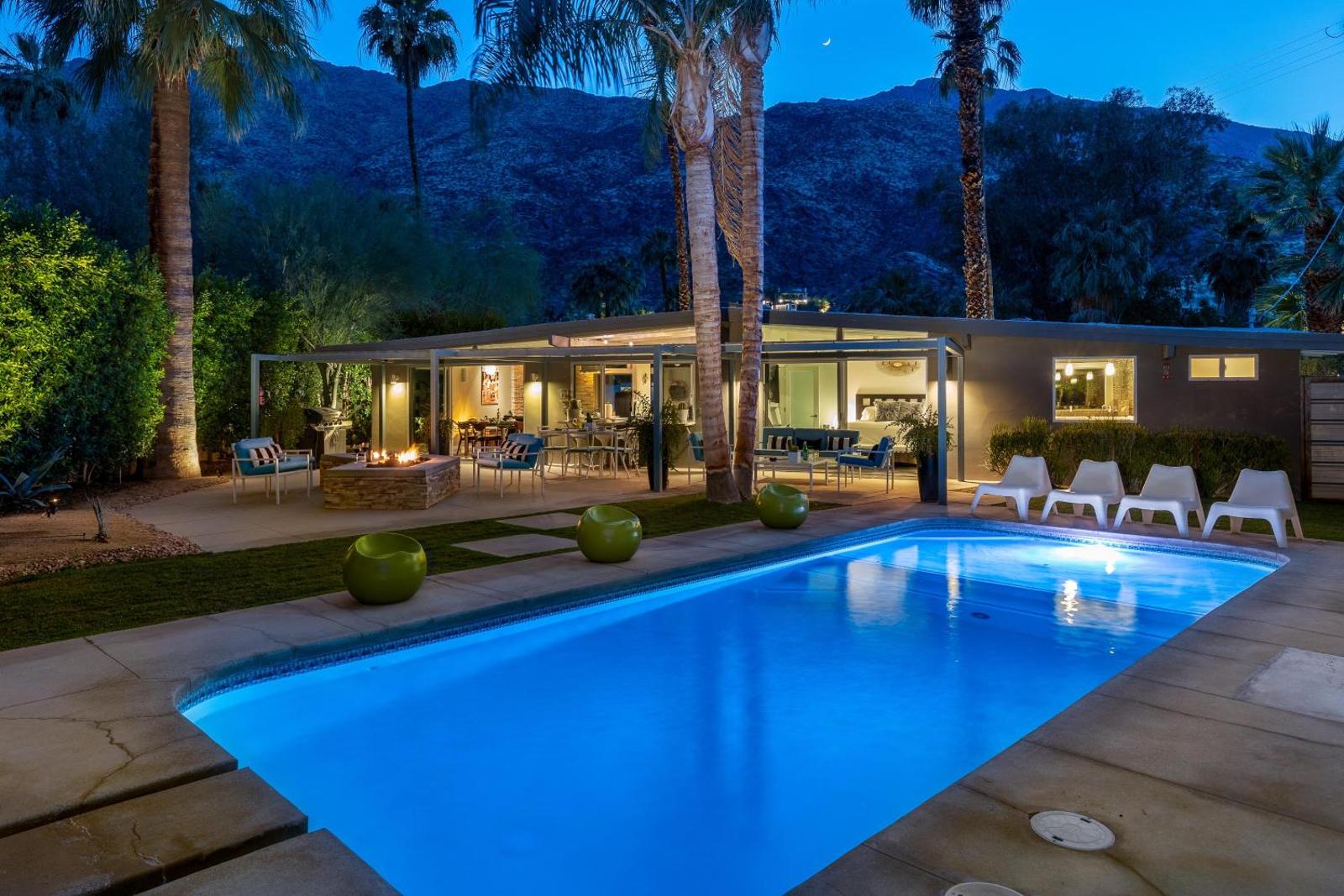 Mesa Mid-Century Main image 2